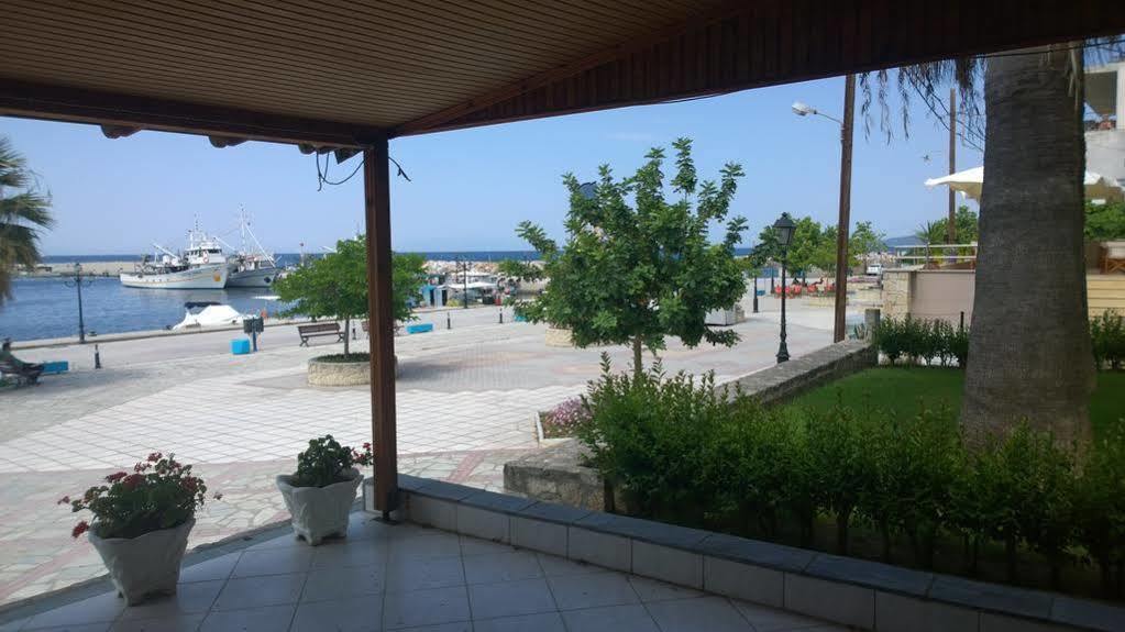 Delimaras Studios Nea Skioni Bagian luar foto